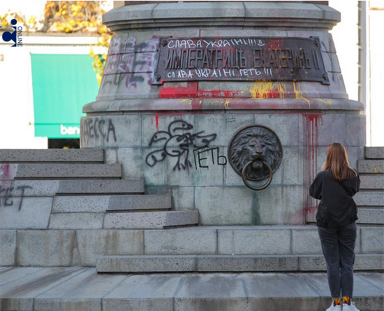 1232311.jpg (114 KB)