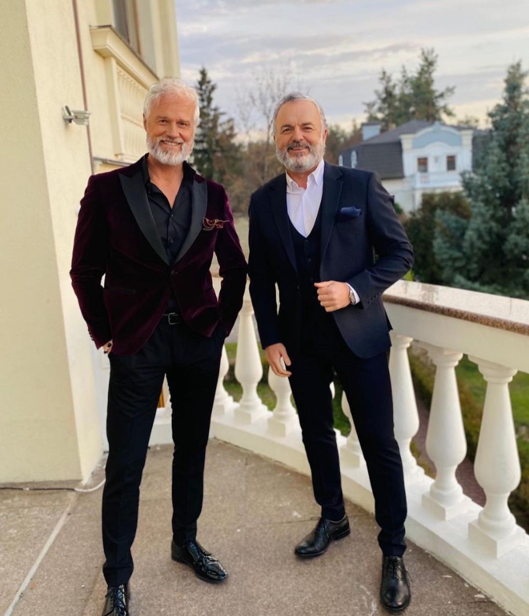 4e405cc1a82345d0f810f6478aa2d4c5c.jpg (133 KB)