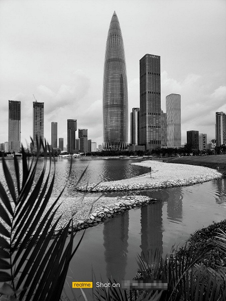 1gsmarena_004.jpg (122 KB)