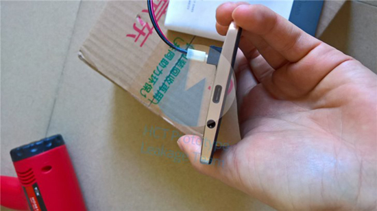 2L2umia-960-c.jpg (114 KB)