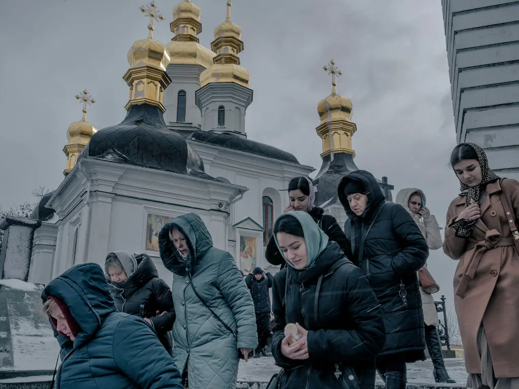 00Russia-Disinfo-01-pvhz-jumbo.webp (72 KB)