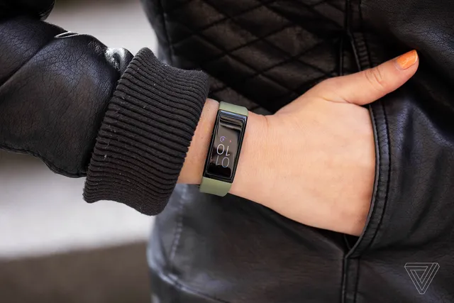 akrales_211207_4912_0055-1.webp (28 KB)