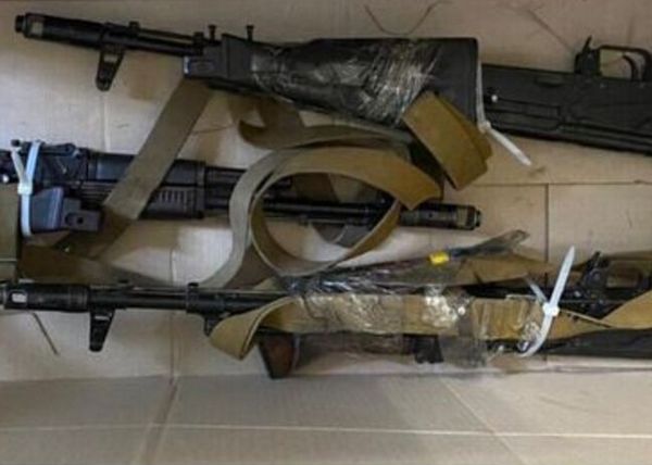 CHzgKhXATV.jpg (33 KB)