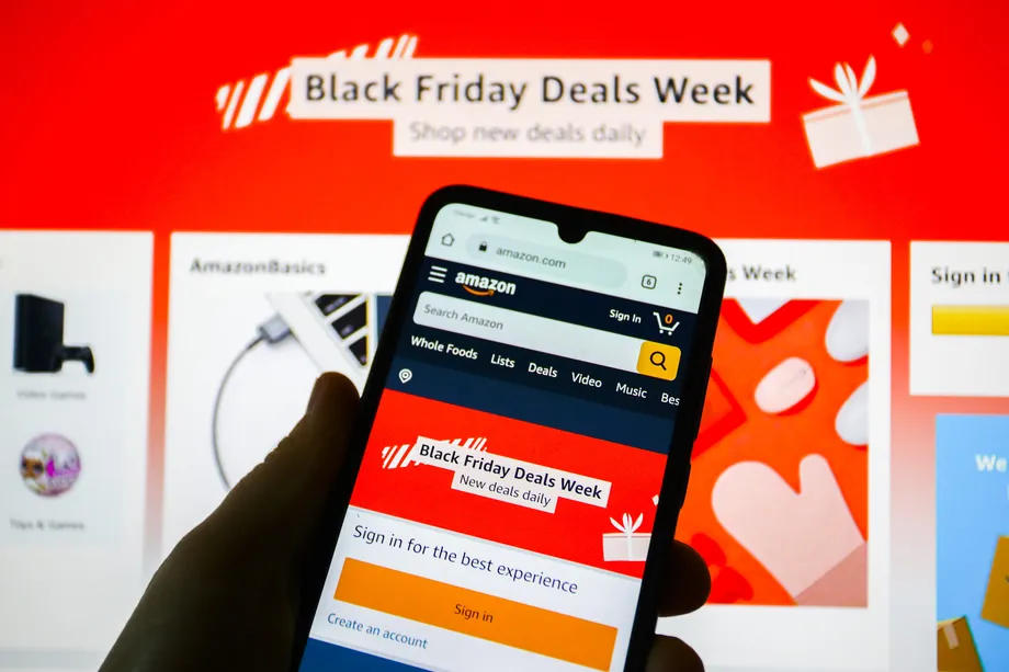 1229805837.0.webp (41 KB)