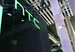HTC ожидает восьмой подряд спад продаж