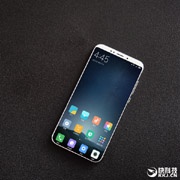 Xiaomi Mi6 в безрамочном дизайне показали на шпионских снимках