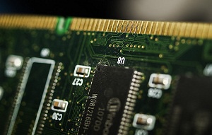 Меньше чем за месяц DRAM-память подорожала на 42%
