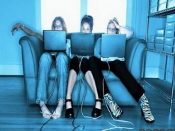 В России займутся проверкой социальных сетей