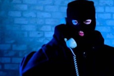 Телефонний шахрай представився банківським працівником та видурив у жінки 9 тисяч гривень