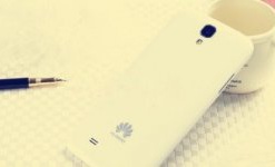 Huawei Ascend D3 дебютирует на MWC 2014