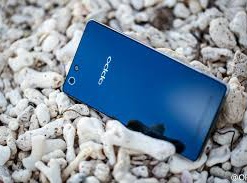 OPPO Find 7 получит быструю зарядку и солнечную батарею