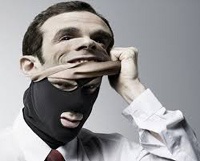 В Днепре телефонные мошенники притворяются "Ощадбанком"