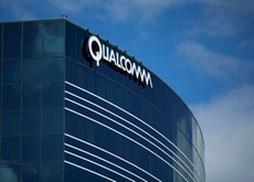 Прибыль Qualcomm сократилась вдвое из-за крупного штрафа