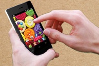 Выпущен самый дешевый Android-смартфон