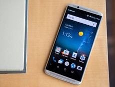ZTE начинает обновлять Axon 7 до Android 7.1.1