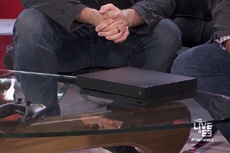 Microsoft гордится стоимостью Xbox One X