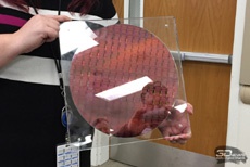 Intel представила процессоры Intel Xeon E5 четвертого поколения на ядре Broadwell-EP