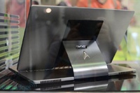 Acer представила Aspire R7 Star Trek Edition
