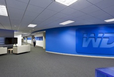 Прибыль Western Digital упала на треть