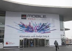 Известны цены главных новинок MWC 2013