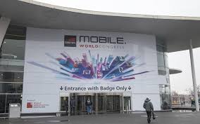 Известны цены главных новинок MWC 2013