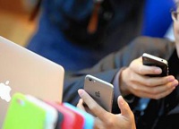 В 2016 году поставки смартфонов в мире достигнут 2 млрд