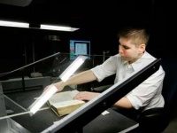 Цифровые книги будут продавать друзья-конкуренты