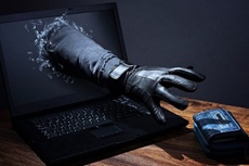 Аферист зумів викрасти з картки тернополянки 15 тисяч гривень