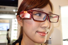 «Умные» очки Toshiba Glass демонстрируются на CEATEC JAPAN 2014