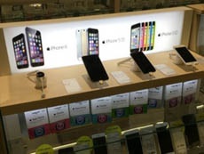 Двухлетний спад на рынке смартфонов сменился ростом