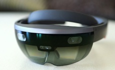 Выпуск Microsoft HoloLens отложен на 2019 год