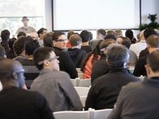 Для "умных" очков Google создали первые приложения