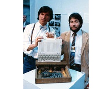 Работающий компьютер Apple-1 выставят на аукцион