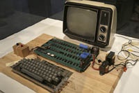 Раритетный компьютер от Apple продан за 905 тысяч долларов