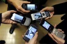К концу следующего года мобильных телефонов на Земле будет больше, чем людей