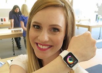 Владельцы Apple Watch на 97% довольны своим приобретением