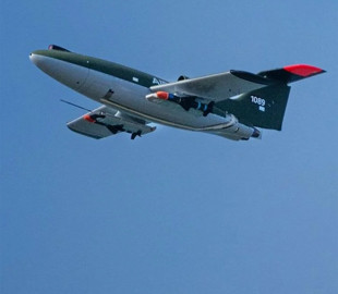 Вбивця дронів: безпілотний винищувач-перехоплювач від Airbus здійснив свій перший політ