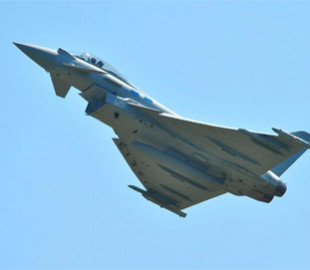 Після хвилі обурення Німеччина перенаправляє військові мільярди на технології, - FT