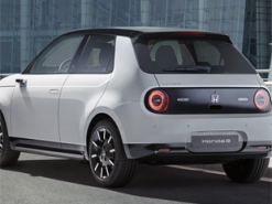 Honda откажется от бензиновых автомобилей уже в 2022 году