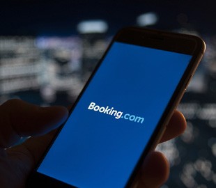 Управление по защите конкуренции Чехии оштрафовало Booking.com