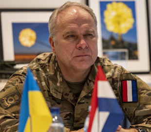 Штучний інтелект стає ключовим елементом сучасної війни - командувач Збройних сил Нідерландів