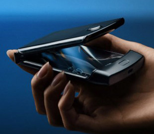 Дизайн гибкой раскладушки Motorola RAZR раскрыт авторитетным источником