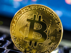 Доход биткоин-майнеров вырос впервые за пять месяцев