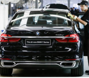 Заводы BMW останавливаются из-за дефицита чипов