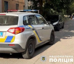 Дніпрянин викрав у жінки телефон та зняв 20 тисяч гривень з її банківського рахунку