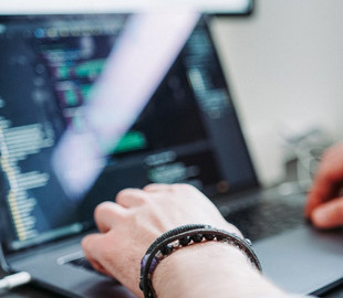 Українці зможуть отримати стипендії для навчання на IT-курсах