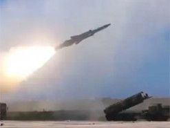 Корабель пішов на дно: Китай успішно випробував крилату ракету YJ-12B