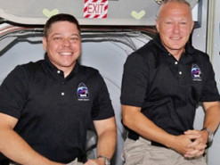 NASA покаже в прямому ефірі повернення на Землю Crew Dragon з астронавтами