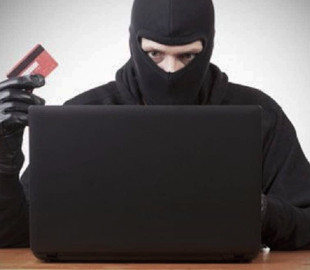 Псевдопрaцівники банку ошукали двох жінок на 151 тисячу гривень