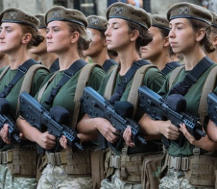 Мобілізація в Україні: чи підпадають під призов в армію жінки